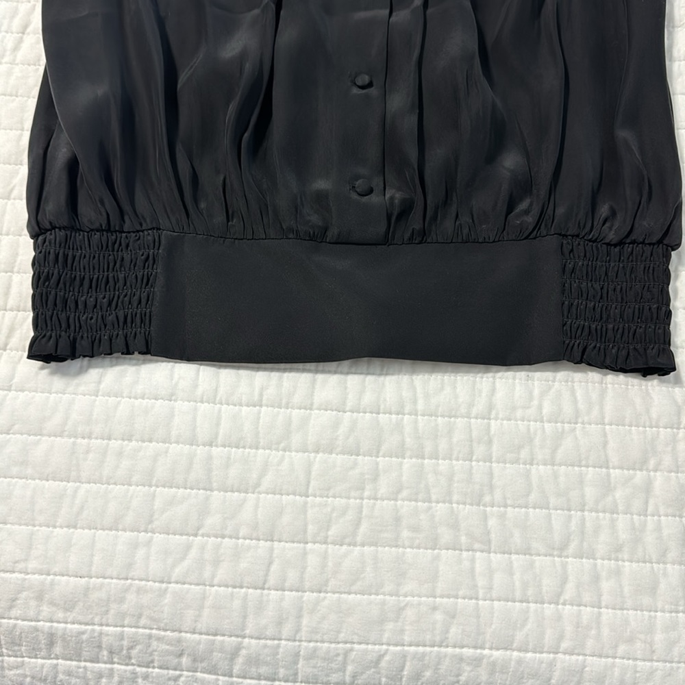 Frame Ruffled Smocked Top - Picture 5 of 9